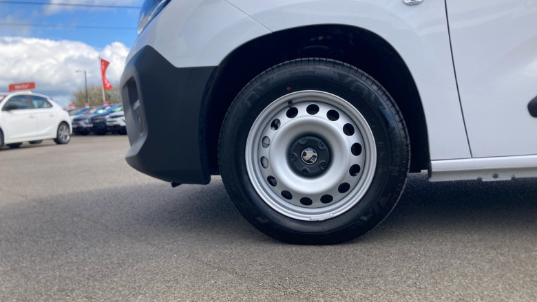 Vauxhall Combo Cargo Combo Xl Diesel 1.5 Turbo D 100ps Prime Plus H1 Van